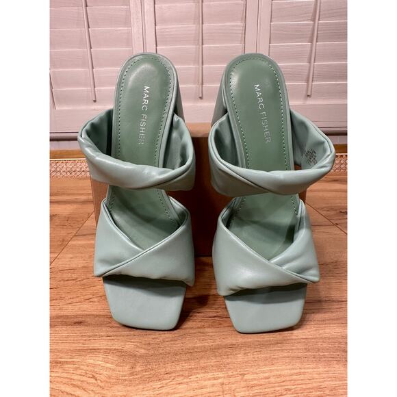 Marc Fisher Women's Kari High Heel Sandals Size 7.5 NWOB Faux Leather Slip Ons - Picture 7 of 12